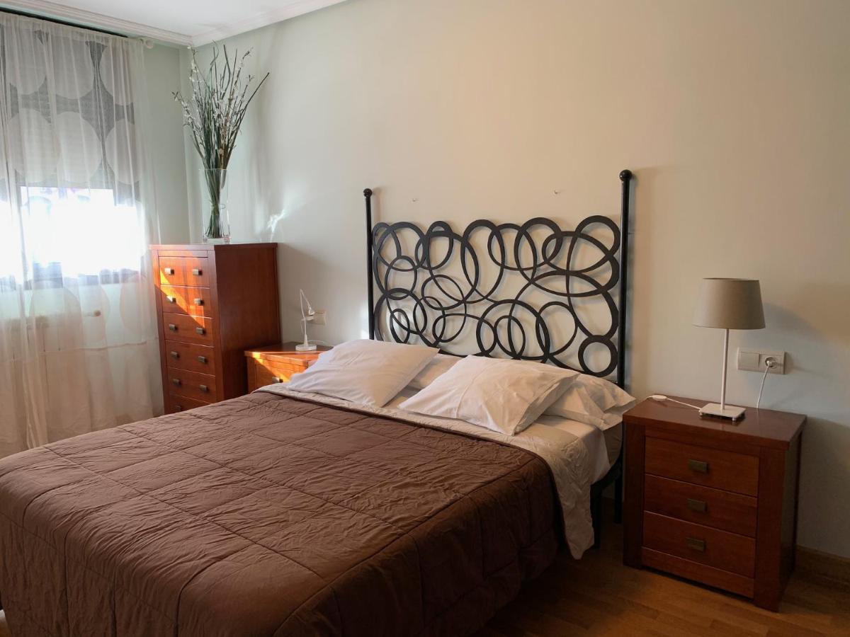 Apartamentos Confortarte Oviedo Eksteriør billede