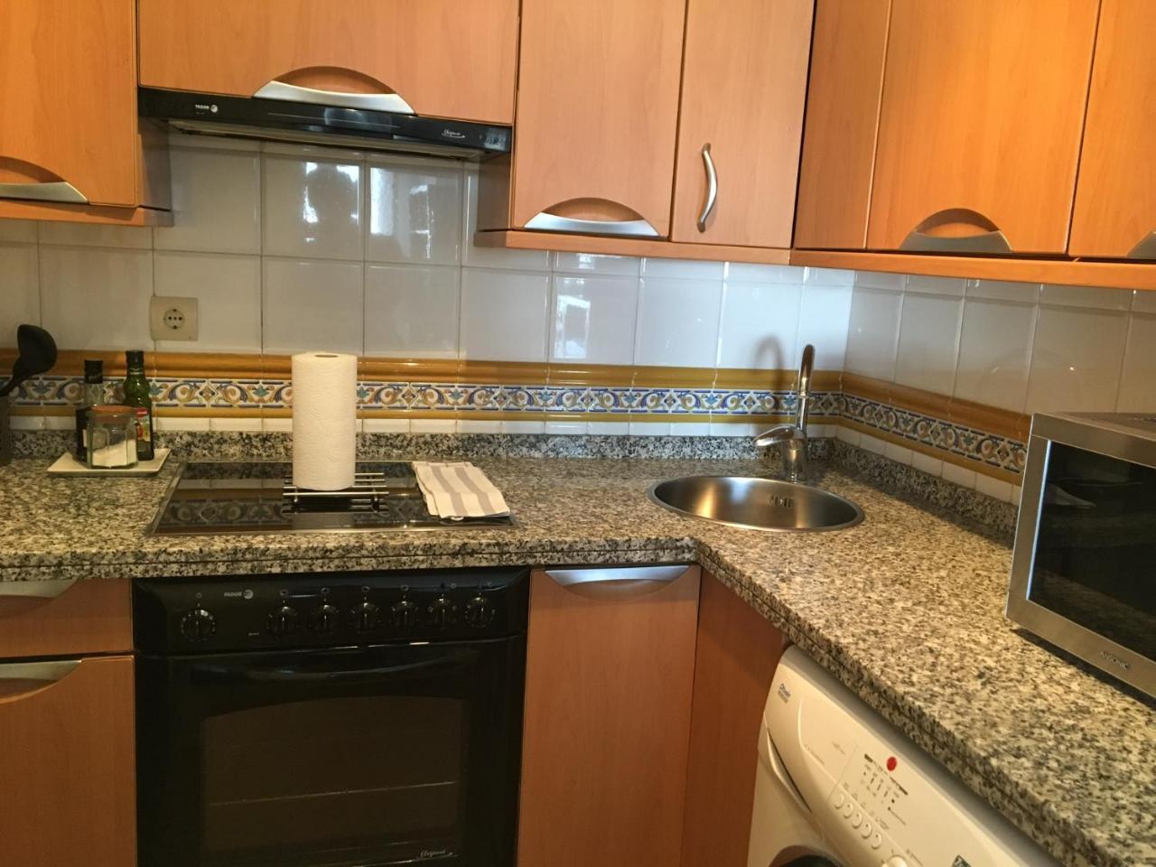 Apartamentos Confortarte Oviedo Eksteriør billede