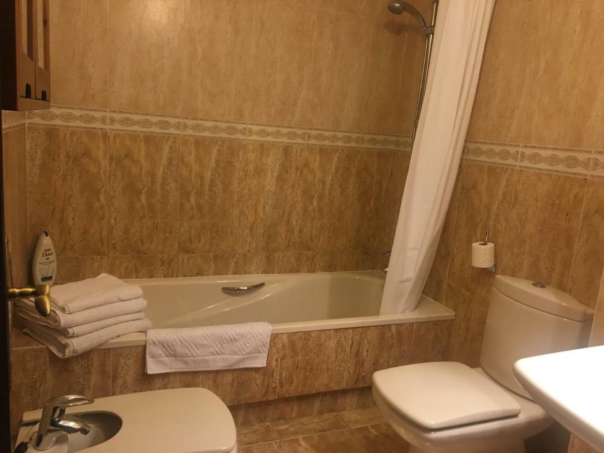 Apartamentos Confortarte Oviedo Eksteriør billede