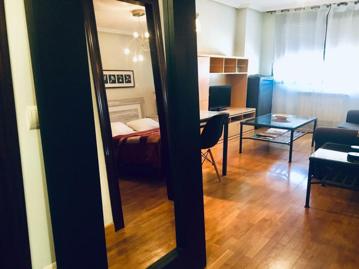 Apartamentos Confortarte Oviedo Eksteriør billede